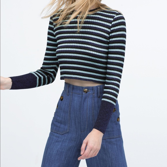 Zara Sweaters - Zara crop sweater