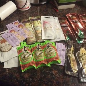 Valued at over $100- 36 tanning lotion sample pack