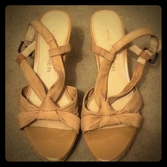 Marc Fisher Espadrilles