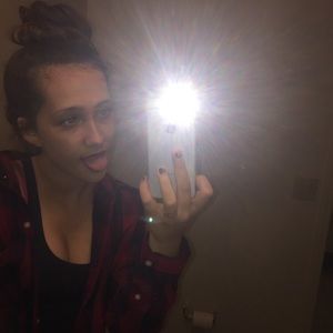 Meet your Posher, Maddie