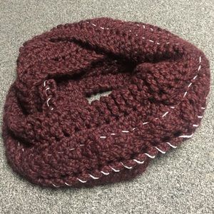 Burgundy and White Knit Scarf