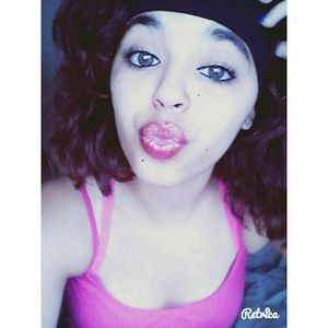 Meet your Posher, Briee