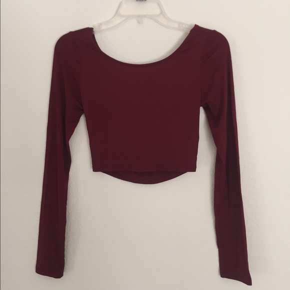 burgundy long sleeve crop top w/ bow back cutout