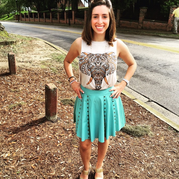 Meet your Posher, Lindsay - Picture 1 of 1