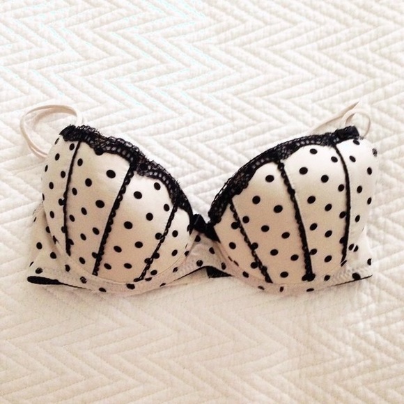 Polka-dotted slight push up bra 34B