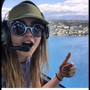 Meet your Posher, Claire