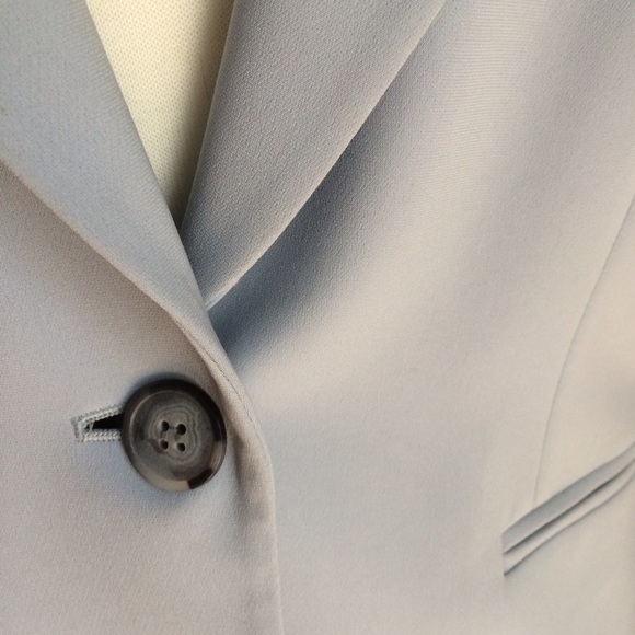 Jones New York Blazer - Picture 3 of 4