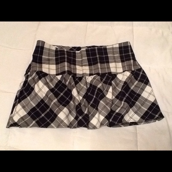Plaid skirt