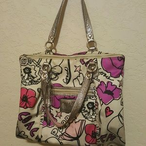 Large coach poppy tote