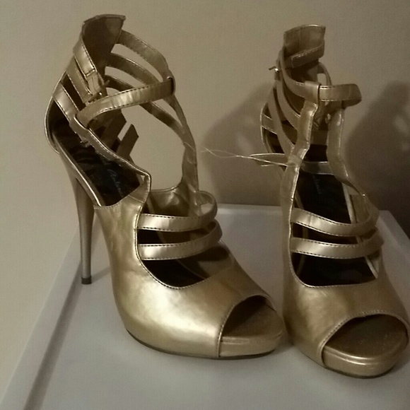 Michael Antonio Shoes - Michael Antonio gold heels