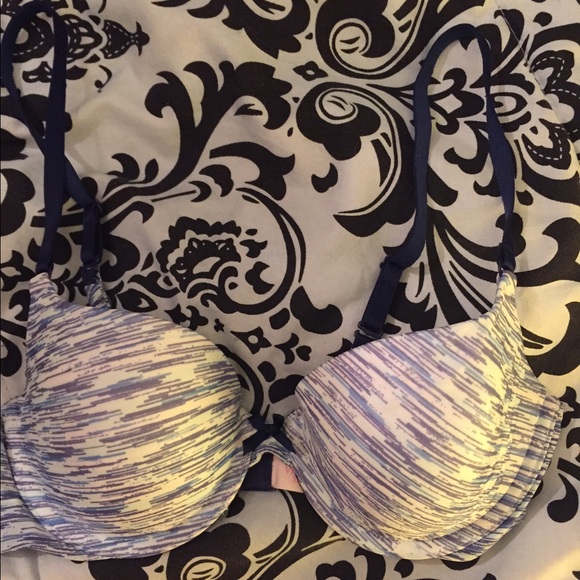 Victoria's Secret Bra, 36 B