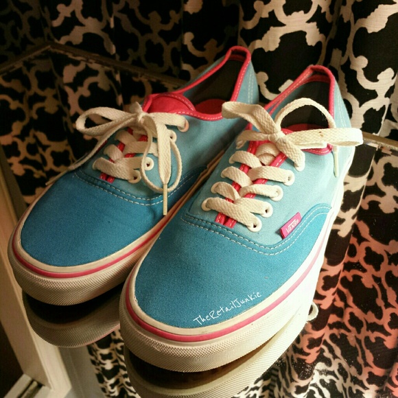 Vans Canvas Sneakers