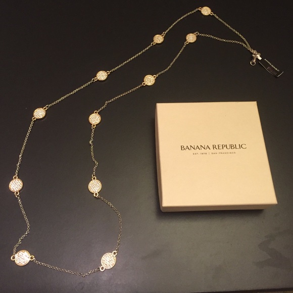 Banana Republic long light-gold/crystals necklace