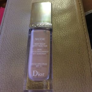 Dior nude skin glowing makeup in shade 022