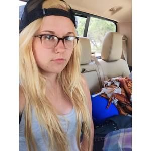 Meet your Posher, Michaela