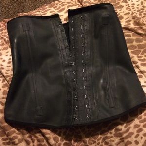 Latex waist trainer