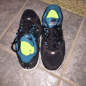 Nike Lunarglide 2 black and turquoise shoes