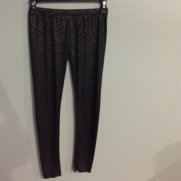 Cheetah print leggings