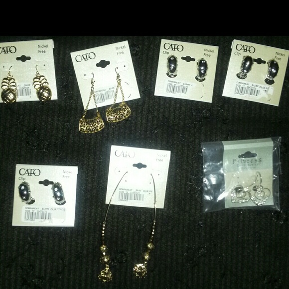 Jewelry - Picture 3 of 4