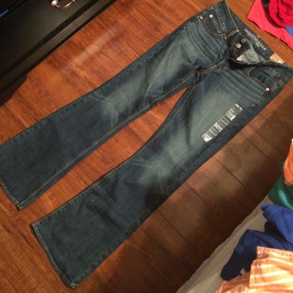 AE Jeans