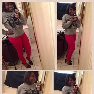 Meet your Posher, Hallie