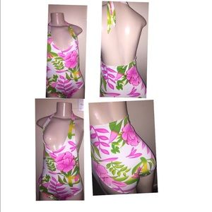 One piece swimsuit