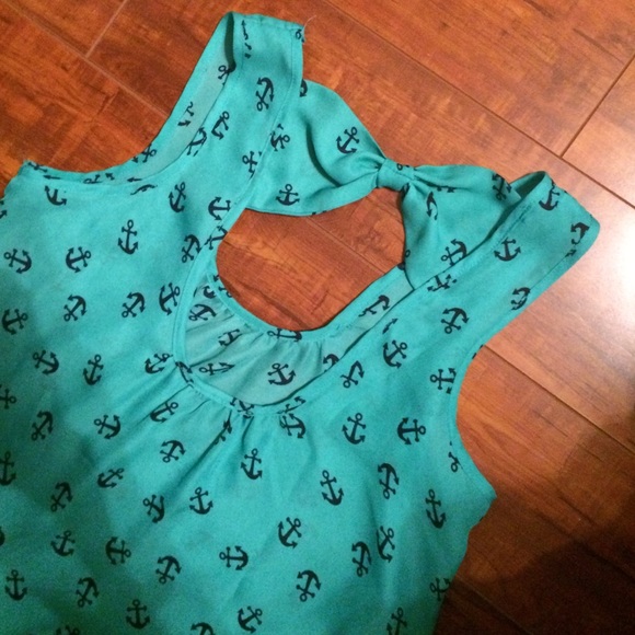 Anchor Tank - Picture 2 of 2