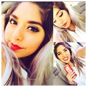 Meet your Posher, Claudia