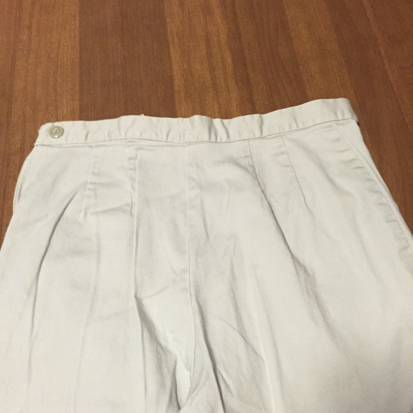 Capri pants - Picture 3 of 3