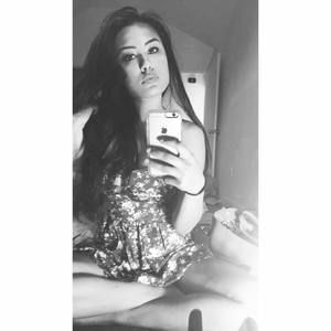 Meet your Posher, Jasmine