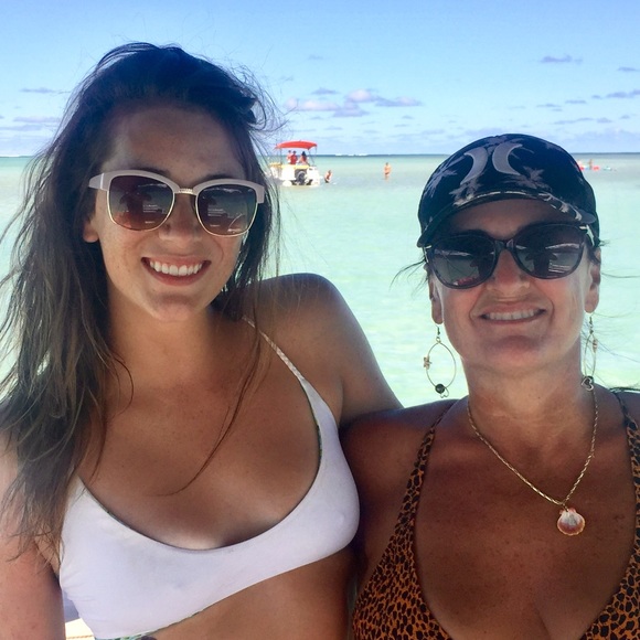 Meet The Posher! 💕 - Picture 4 of 4