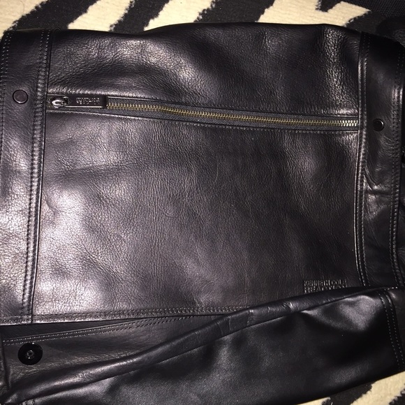 Kenneth Cole shoulder bag