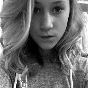 Meet your Posher, Skylar