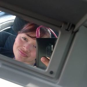 Meet your Posher, Isa