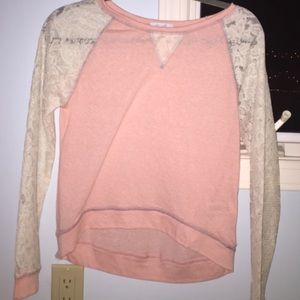 Delia's pink sweater with lace sleeves