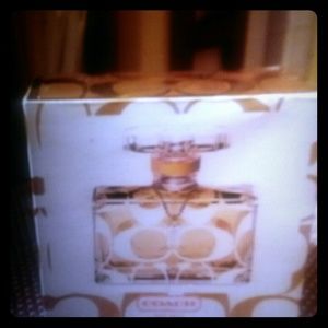 Coach Signature Rose D'or perfume