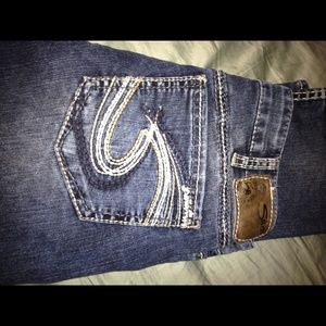 Silver Jeans size 31 waist 32 long