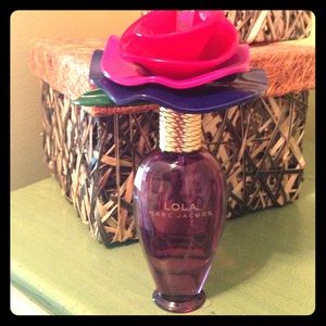Lola by Marc Jacobs