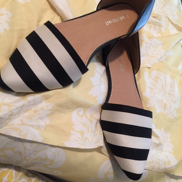 Lane Bryant NWOT never worn black and white flats