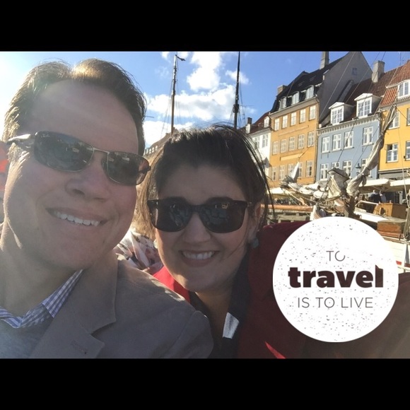 Meet your seller! - Picture 3 of 4