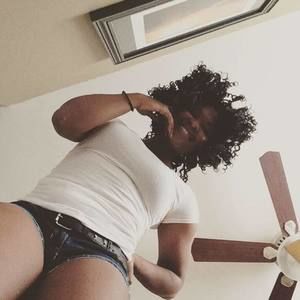 Meet your Posher, Alyce