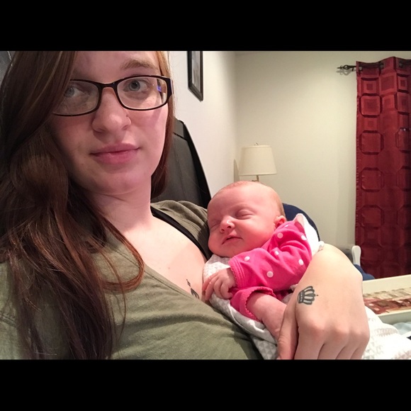 Meet your Posher, Kaitlin Carlyle - Picture 2 of 2