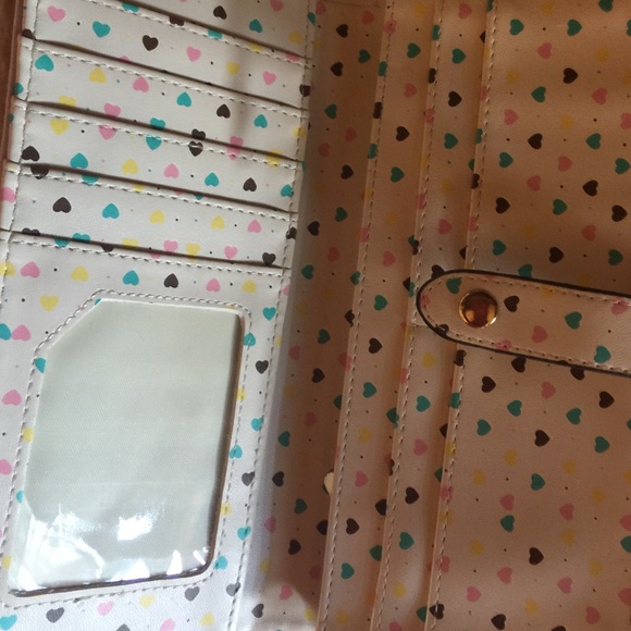 Wallet - Picture 2 of 3