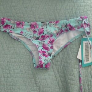 NWT oneill cheeky bikini bottom!!!!