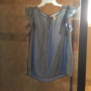 Chambray ruffle sleeve top