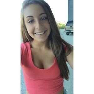 Meet your Posher, Courtney