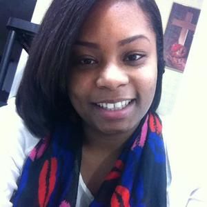 Meet your Posher, Lola