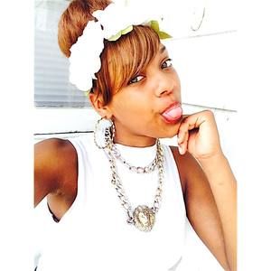 Meet your Posher, Jayla