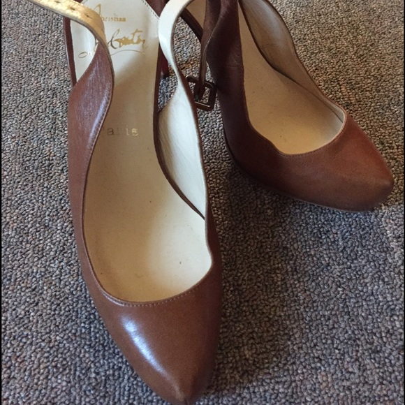 100% authentic Christian Louboutin sling backs