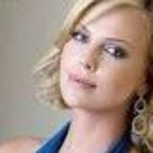 Meet your Posher, Kavya